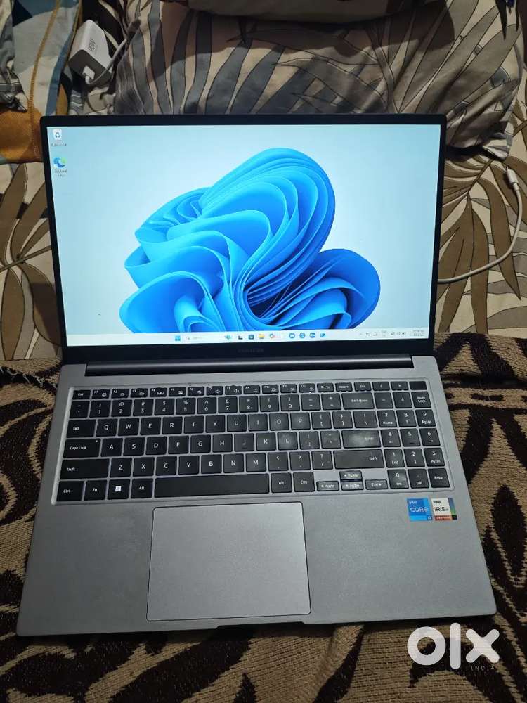 Samsung Galaxy Book 4 I5 13th Gen