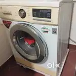 LG FRONT LOADING WASHING MACHINE