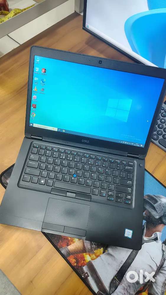 Dell i5 6th gen 8 gb 256 gb
