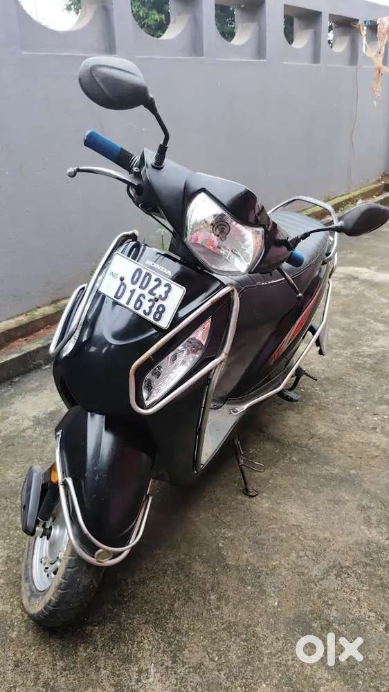 BRAND GOOD CONDITION,NO RIDING ISSUE OR SOMETHING ISSUE