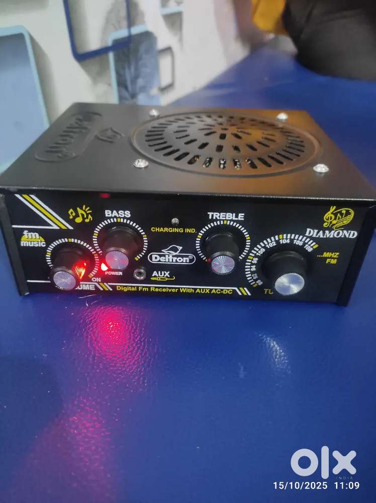 Radio with ox wire