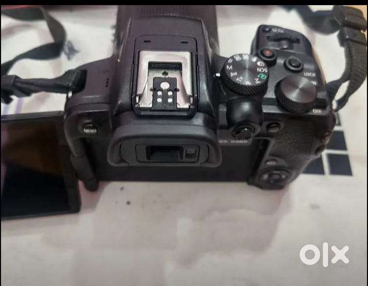 Canon R10 camera brand new condition