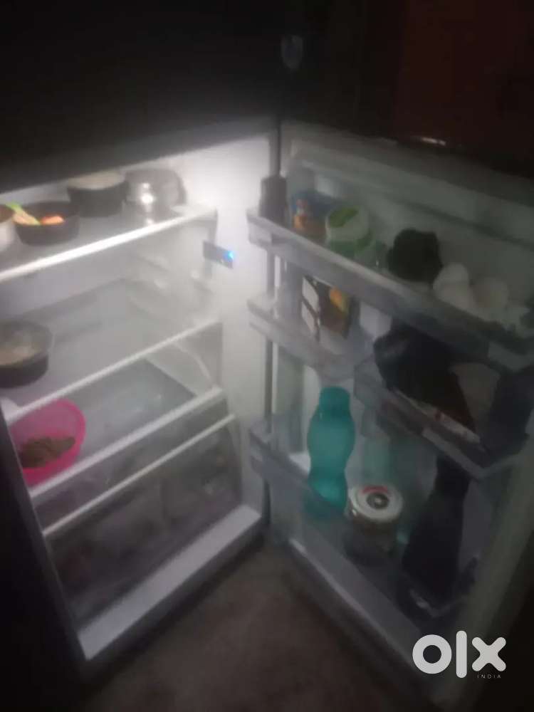 voltas fridge