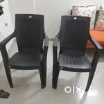 2 black plastic chair
