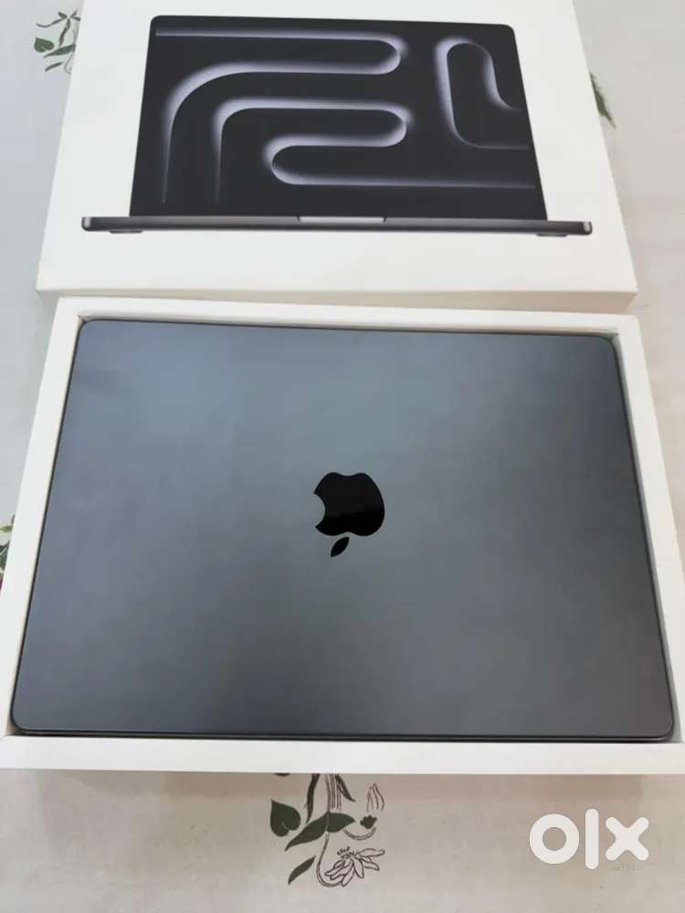 MacBook Pro M4 Pro 14inch 24/1tb 1 month old