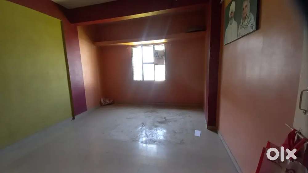 1 bhk फ्लॅट +स्टोर रूम फ्लॅट रेंट ने देणे अभियंता नगर  त्रिमूर्ती चोक