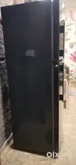 Frige 280 Ltr for sale