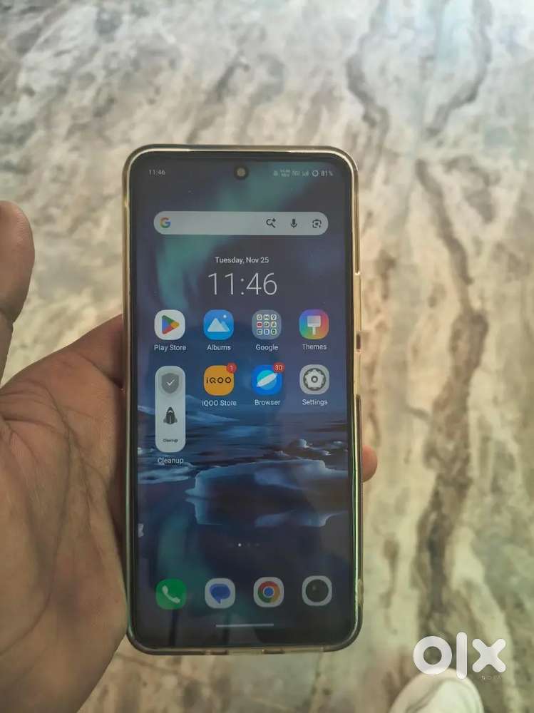 Iqoo z10x 5g  ( 6 GB Ram + 6GB expendable ram ) (128GB storage)