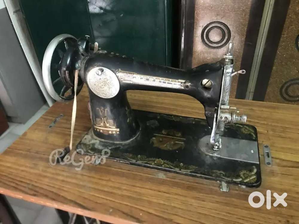 sewing machine