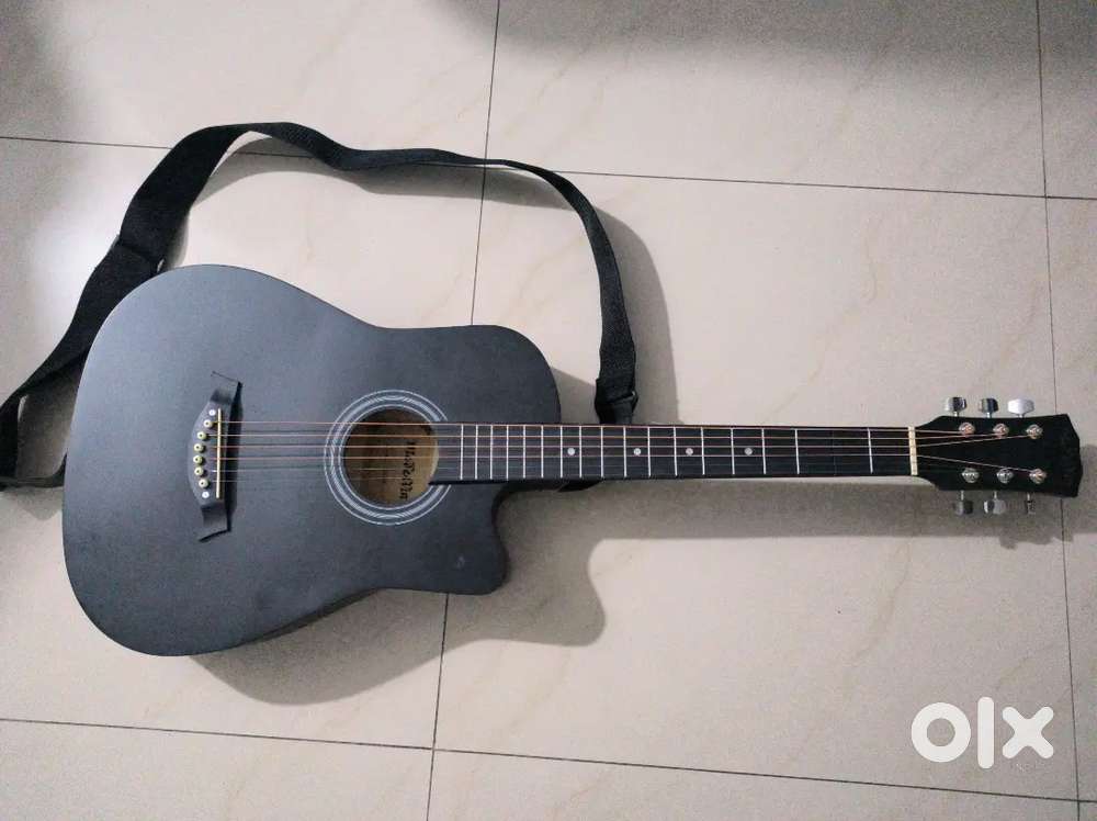 Medellin Guitar
