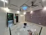2bhk renovated floor in ramesh nagar in good location