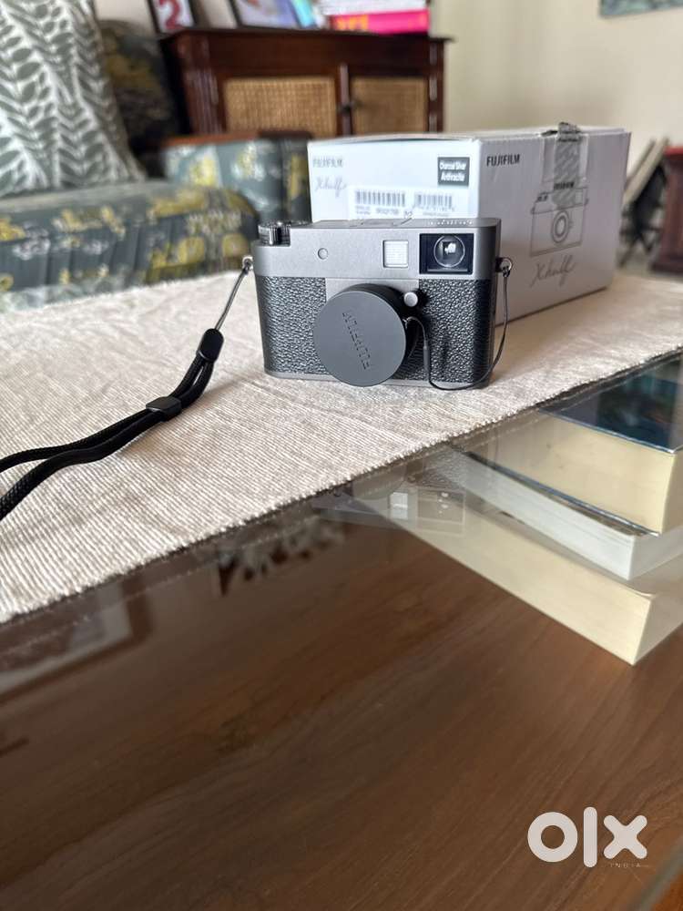 Fujifilm X Half (Charcoal) - near mint