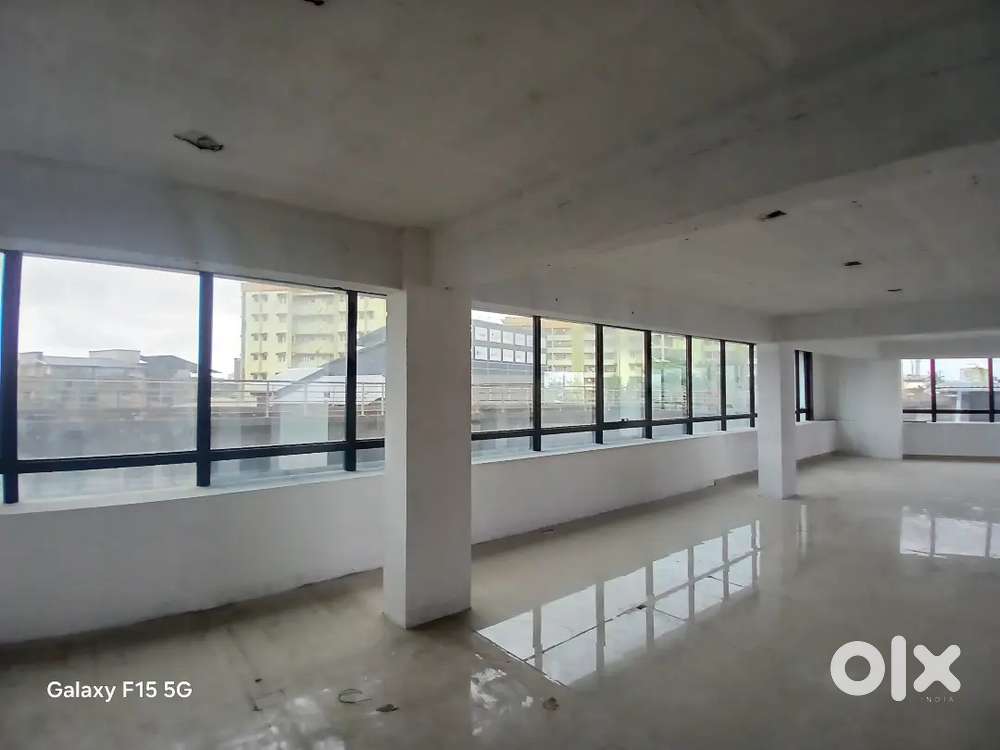 2360sqft commercial space for rent 4th floor lift available