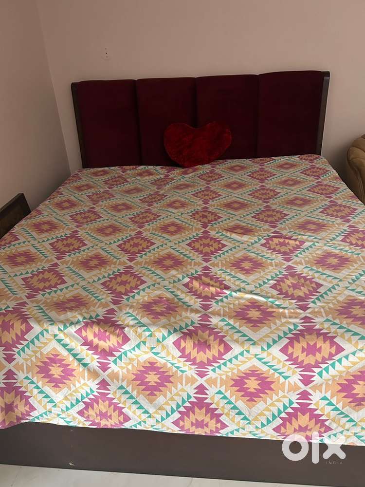 Double bed with mattress
