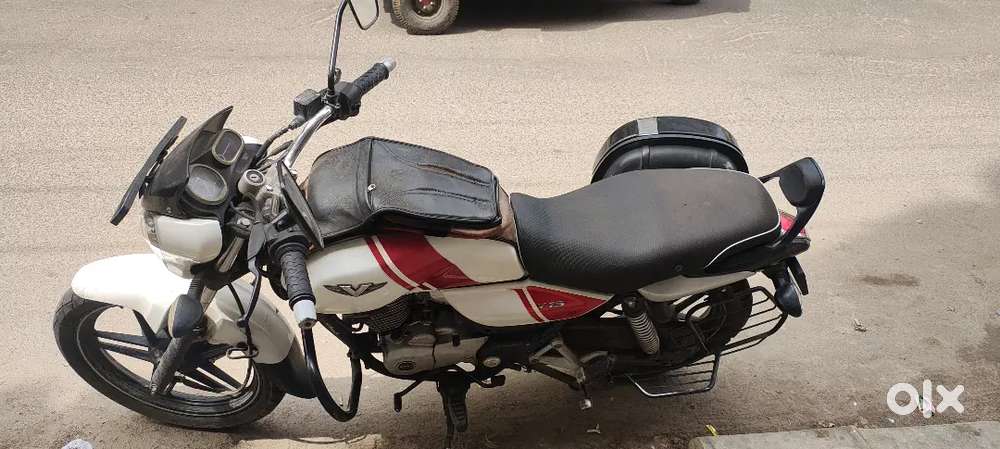 Very good condition well maintained hsrp numberplate