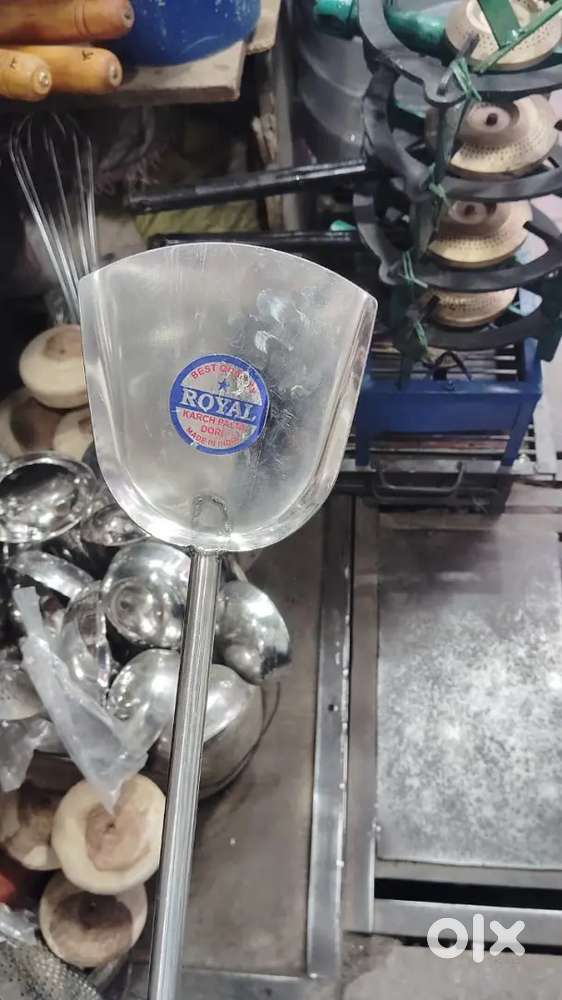 Chef cook cleaning helper wait