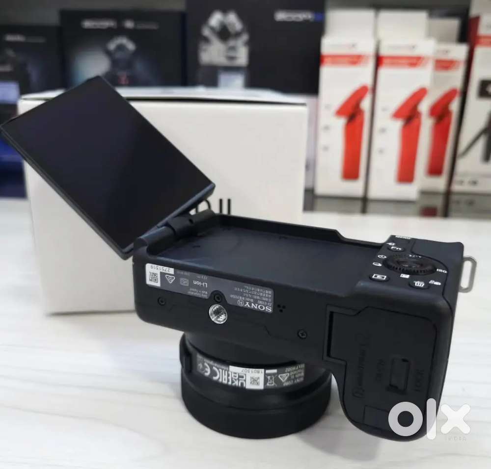 Sony ZV E10 Mark II Mirrorless Camera Black KIT