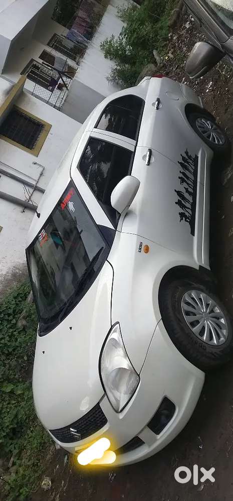 Maruti Suzuki Swift Dzire 2011