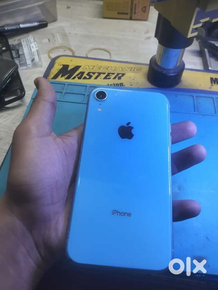 IPHONE XR SKY BLUE COLOUR