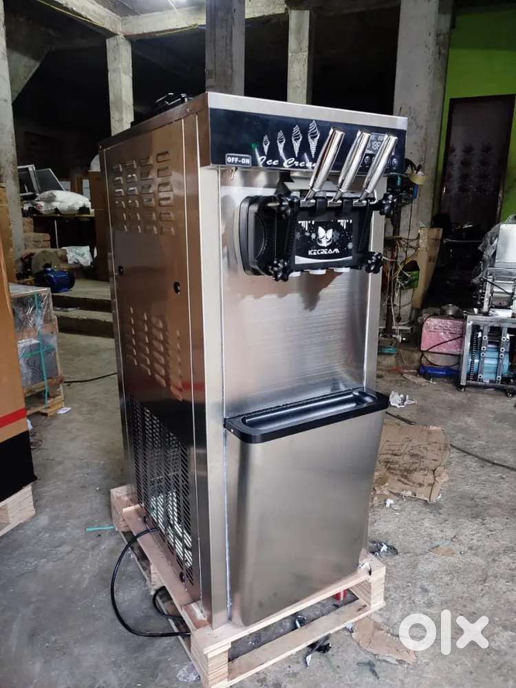 SOFTY ICE CREAM MACHINE
CONE ICE CREAM
HARD ICE CREAM CHURNER