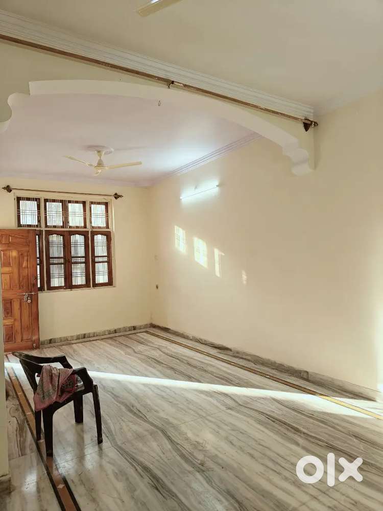 Madan mehel home science road duplex for rent
