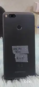 MI A1 4/64GB with charger in good condition