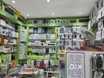 Mobile shop sales and service boys