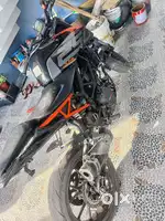 Duke 250 1st owner