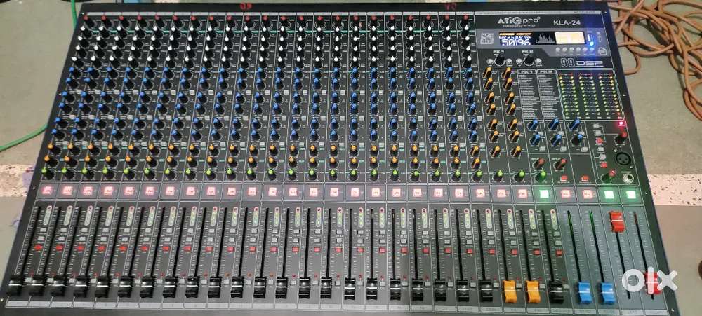 ATI pro 24 chenal mixer