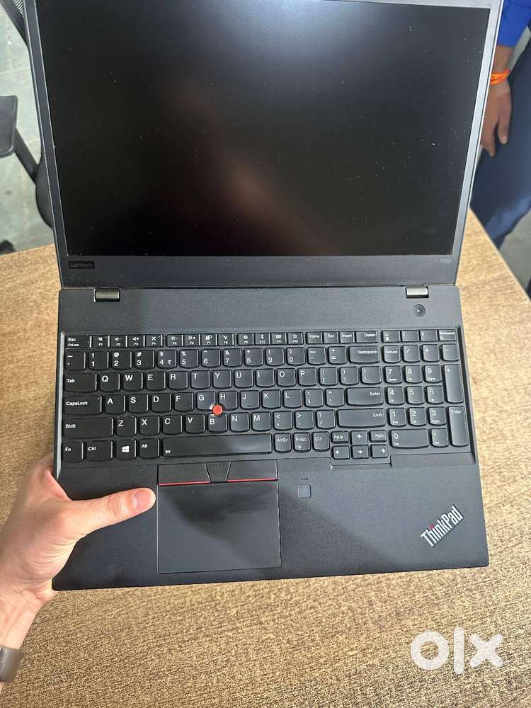 Second hand Laptop Lenovo T- 580 Core I5 8th gen 8/256gb ssd 15.6