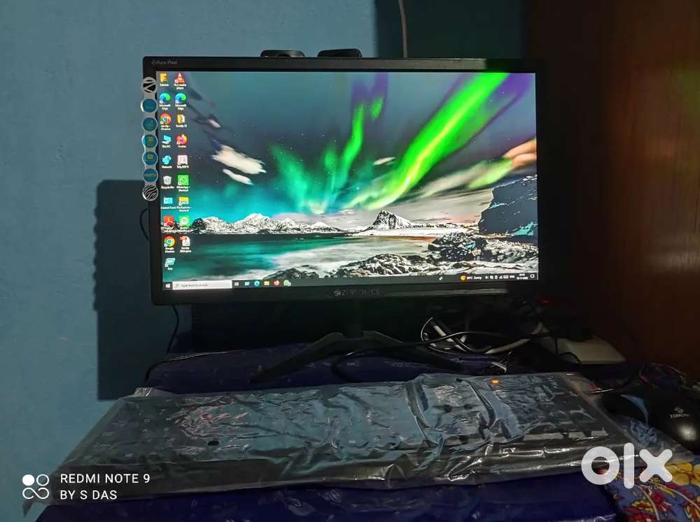 Want to sell desktop Lenevo m72 cpu zebronics full hd 22inch monitor