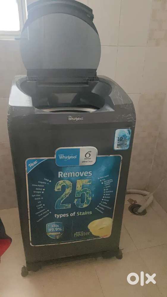 Automatic top load washing machine with heater