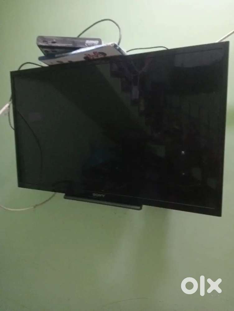 Sony Bravia 28
