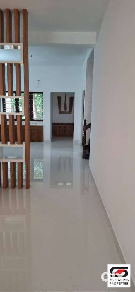 New 4 BHK house for sale in Kadamkode, Palakkad