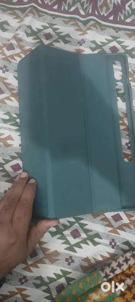 Best u can get in this price. Galaxy s 10 ultra plus . Amoled display.