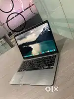 Apple MacBook Air 13inch i5 A2179 2020 Small lines in Display Warranty