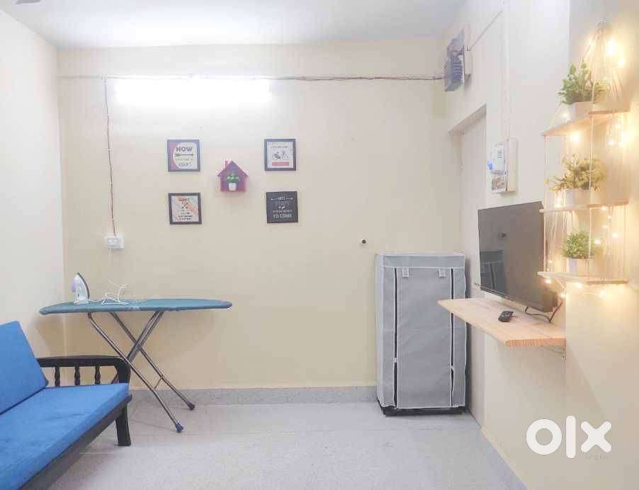 Shared Flat In Erandwane only for females