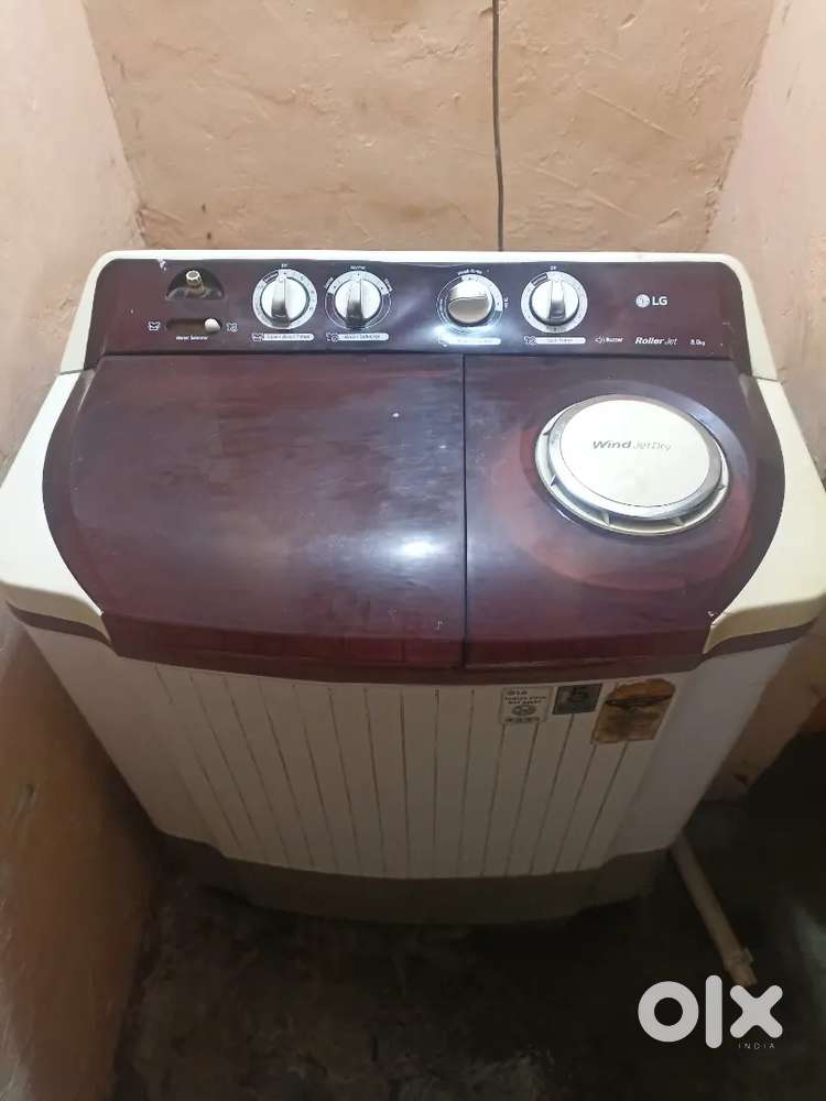 LG 8 kg Washing Machine with Dryer