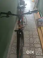 Hercules, kombat, road cycle,red and black,4 years