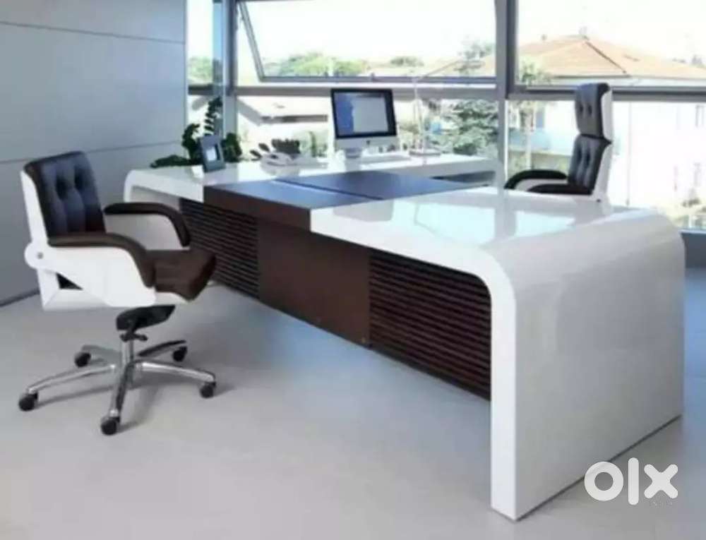 Required female personal secretary