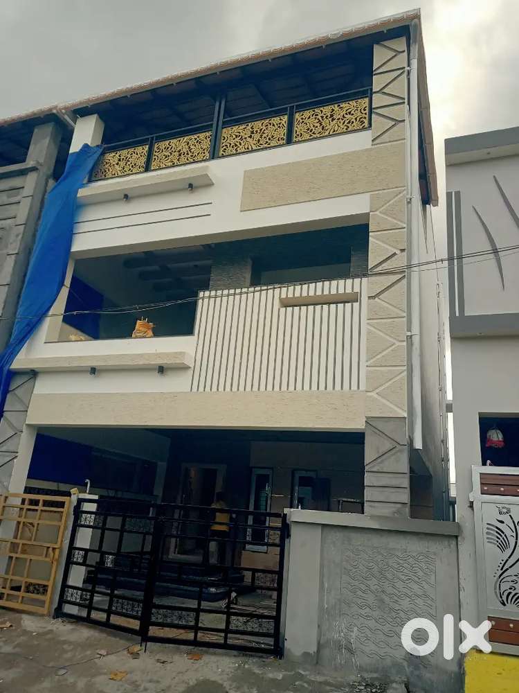 New 3 bhk Dublex model house in Saravanampatti,