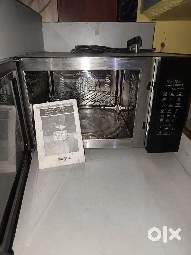 Microwave oven