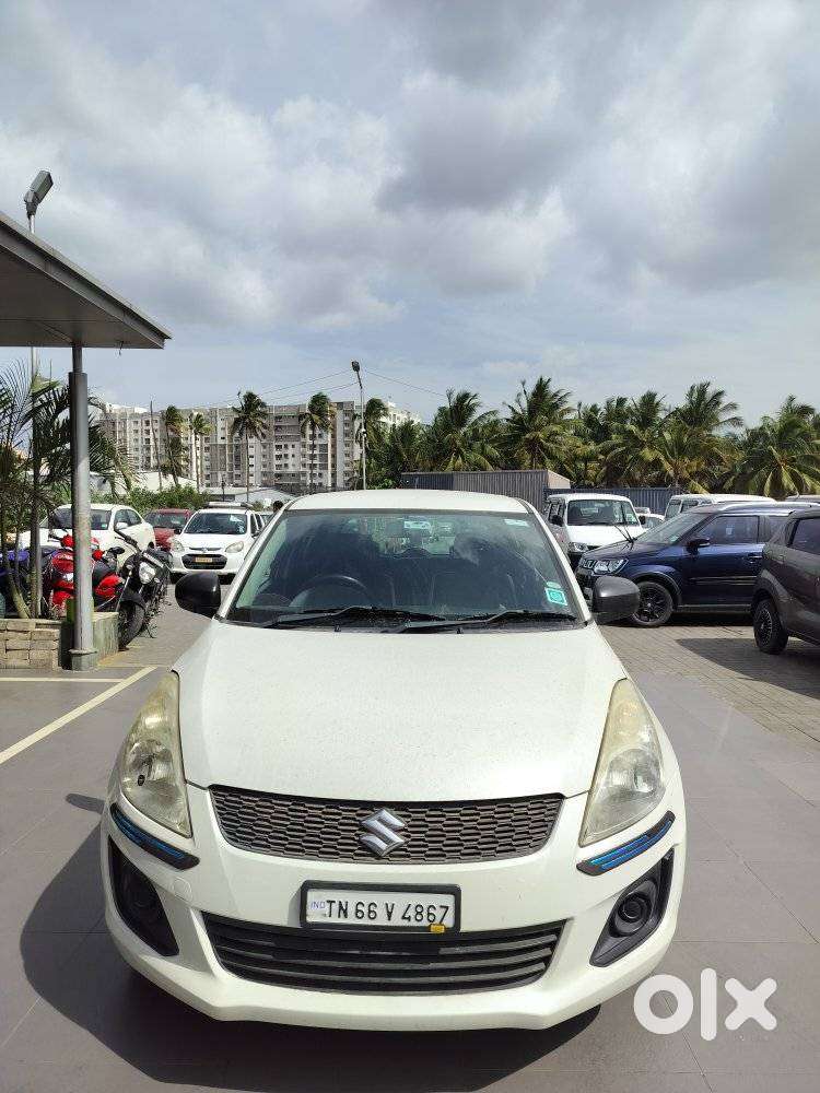 Maruti Suzuki Swift 1.2 LXI (O), 2017, Petrol