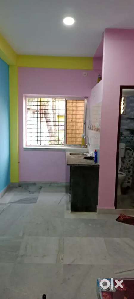 Urgent rent flat in haridevpur
