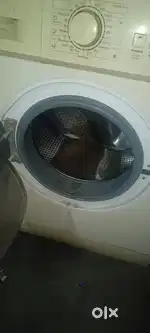 Front load washing machine