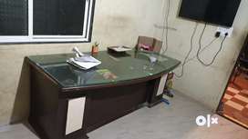 Table counters office