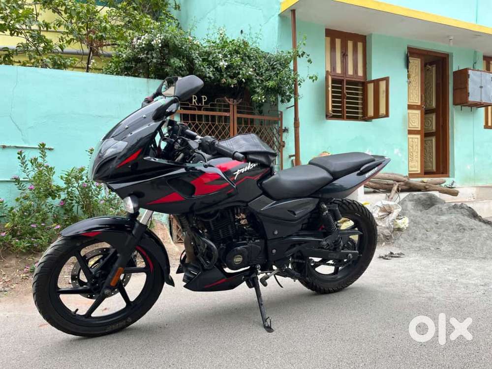 Stock condition with showroom service record