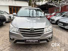 Toyota Innova 2.5 V 7 STR, 2015, Diesel