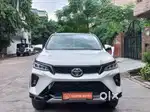Toyota Fortuner Legender 4X2 AT 2.8, 2022, Diesel