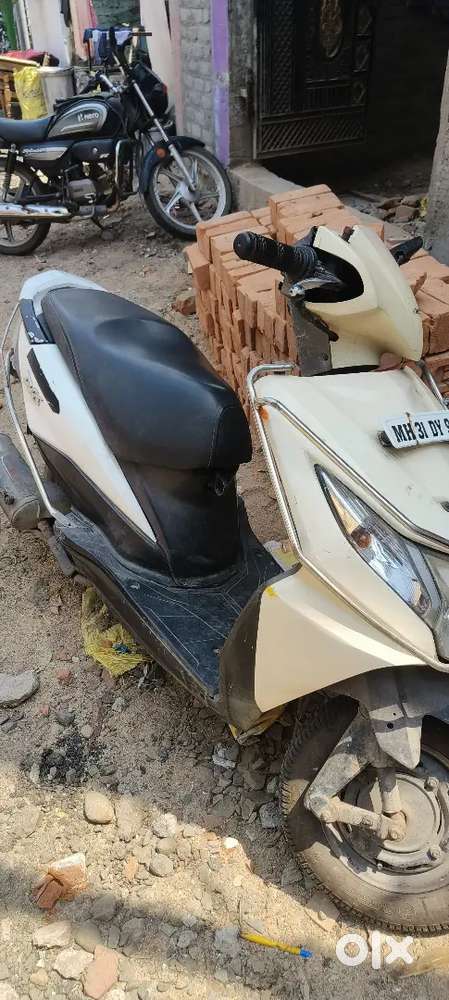 Honda dio 2014 model